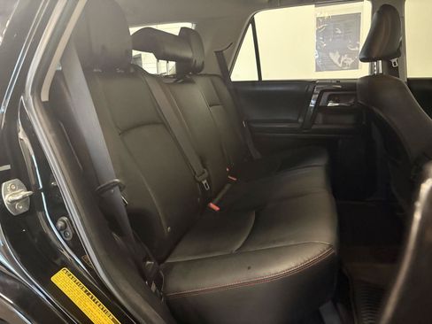Used 2024 Toyota 4Runner TRD Off-Road Premium w/ Moonroof Package AWD/4WD image 42