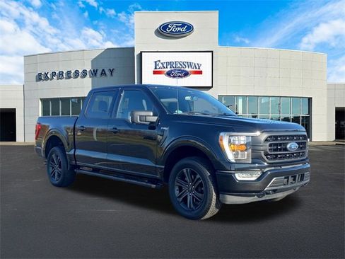 Used 2022 Ford F150 XLT w/ Equipment Group 302A High image 4