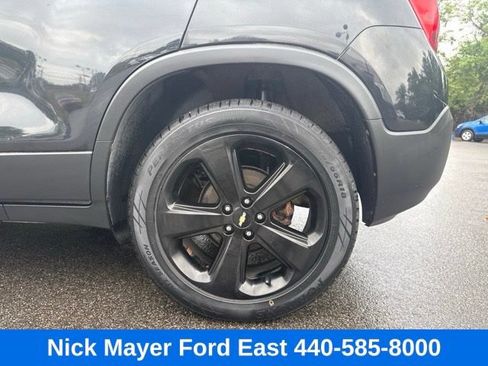 Used 2016 Chevrolet Trax LTZ w/ Midnight Edition AWD/4WD image 33
