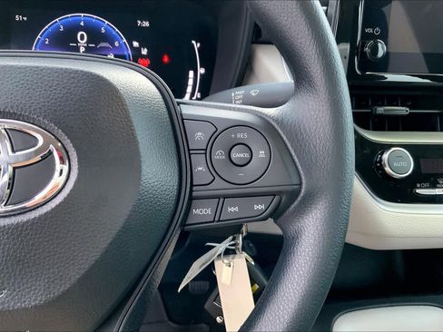 Used 2026 Toyota Corolla LE image 24