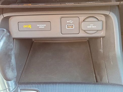 Certified 2022 Honda Civic EX image 30