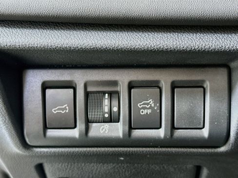 Used 2024 Subaru Outback Limited AWD/4WD image 17