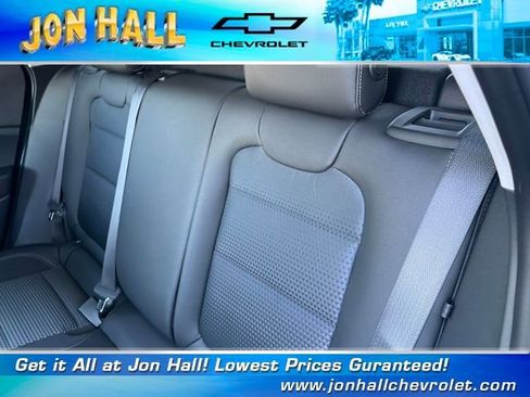 Used 2026 Chevrolet Trax LT image 21
