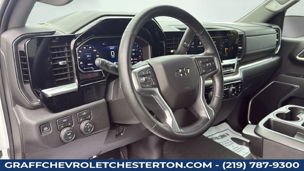 Used 2026 Chevrolet Silverado 1500 RST w/ RST Select Package AWD/4WD image 42