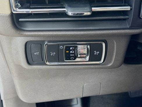 Used 2020 Lincoln Corsair FWD image 12