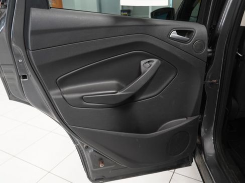Used 2013 Ford Escape SE FWD image 24
