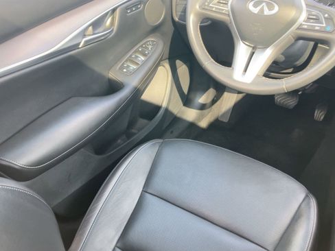 Used 2023 INFINITI QX50 Luxe image 30