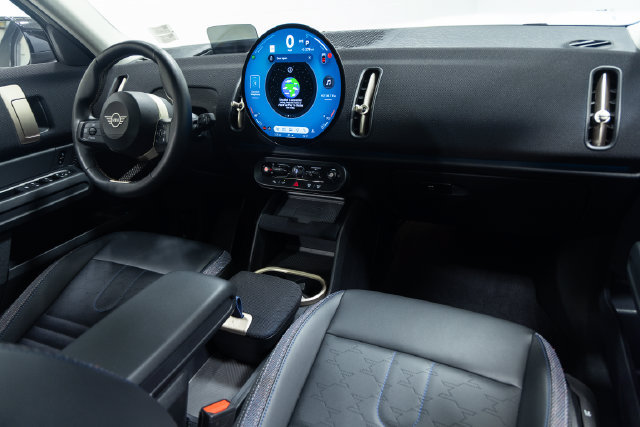 Certified 2025 MINI Cooper Countryman S AWD/4WD image 24