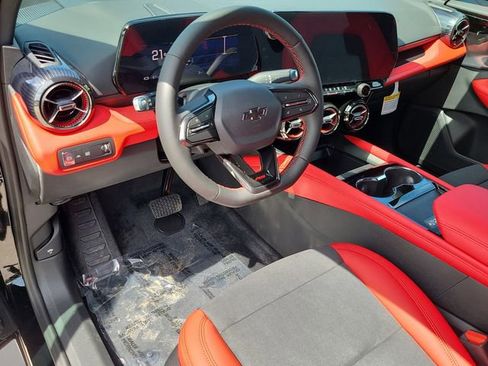 New 2025 Chevrolet Blazer EV RS image 16