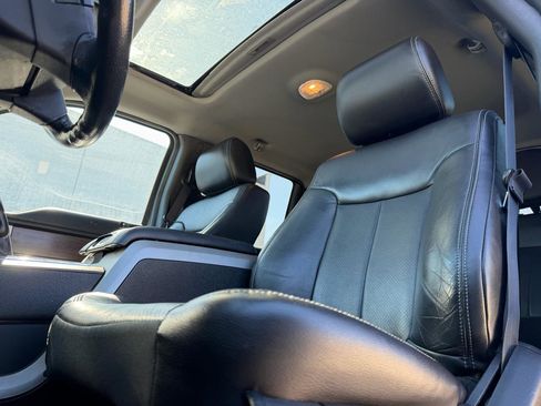 Used 2013 Ford F150 Lariat w/ Luxury Equipment Group image 10