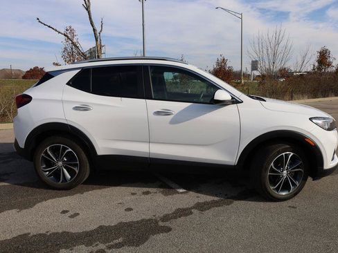Used 2022 Buick Encore GX Select image 8