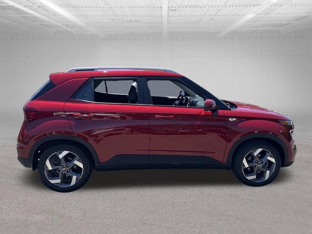Used 2024 Hyundai Venue Limited FWD image 5