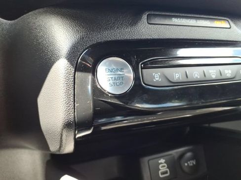 Certified 2024 Ford Escape ST-Line Elite AWD/4WD image 21