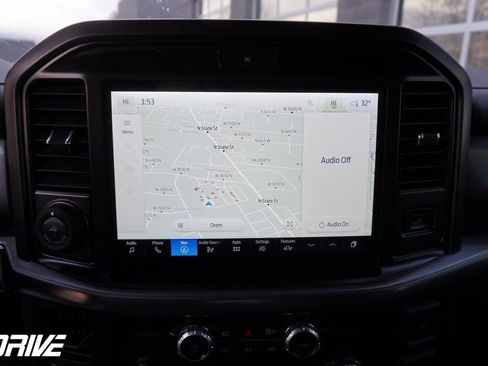 Used 2025 Ford F150 Lariat image 25