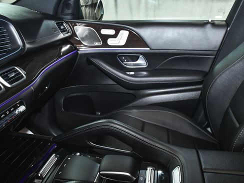 Used 2025 Mercedes-Benz GLS 450 GLS 450 image 58