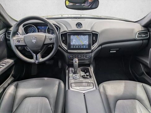 Used 2019 Maserati Ghibli image 21