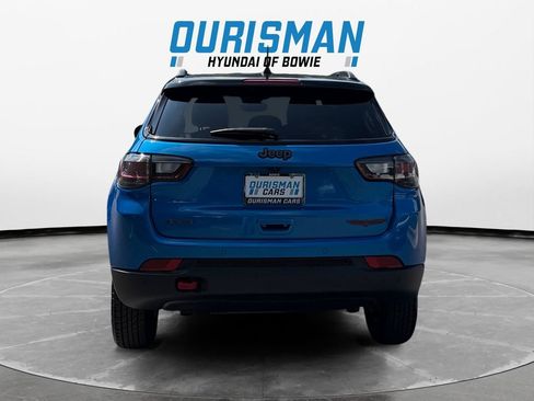 Used 2025 Jeep Compass Trailhawk w/ Trailhawk Elite Group AWD/4WD image 5