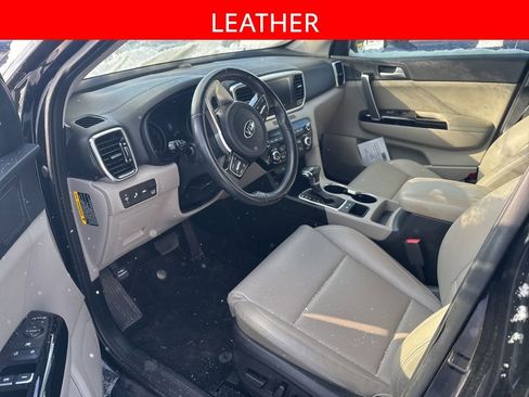 Used 2021 Kia Sportage EX image 4