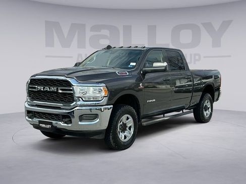 Used 2020 RAM 3500 Tradesman w/ Chrome Appearance Group image 1