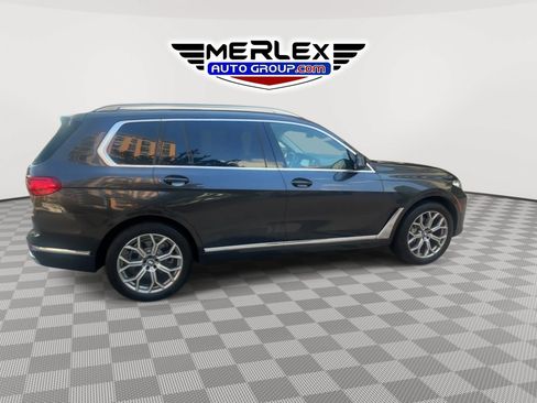Used 2020 BMW X7 xDrive40i w/ Executive Package AWD/4WD image 4