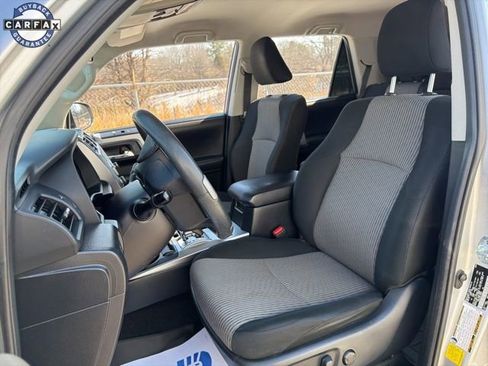 Used 2020 Toyota 4Runner SR5 image 21