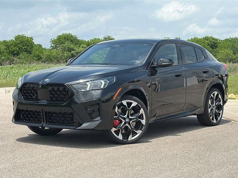 New 2025 BMW X2 xDrive28i w/ M Sport Package image 2