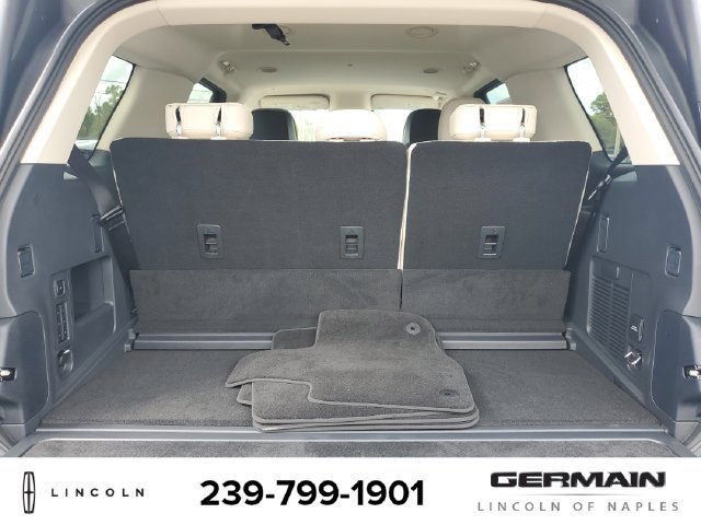 New 2027 Lincoln Navigator Premiere RWD image 22