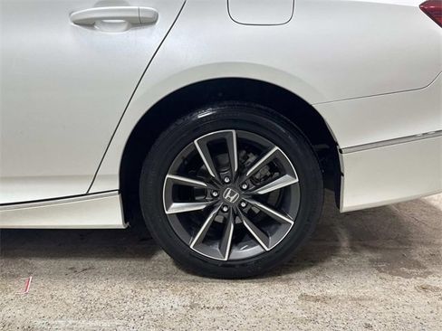 Used 2021 Honda Accord EX-L image 32