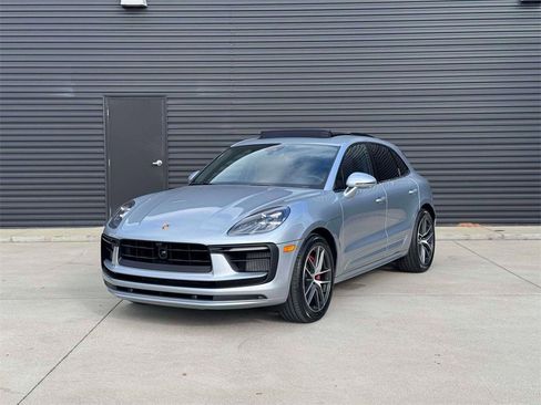 New 2026 Porsche Macan S AWD/4WD image 1