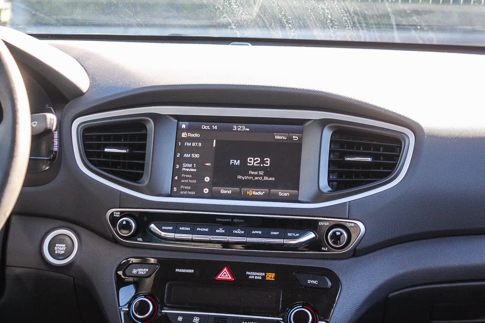 Used 2019 Hyundai Ioniq SEL FWD image 18