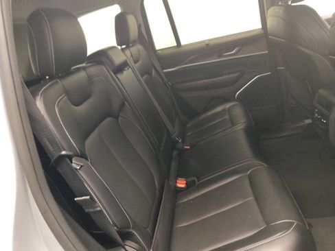 Used 2022 Jeep Grand Cherokee Limited 4xe w/ Luxury Tech Group II image 19