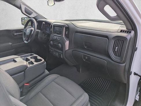 Used 2024 Chevrolet Silverado 1500 Custom w/ Turbomax Blackout Package image 21