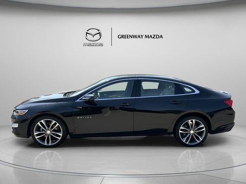 Used 2025 Chevrolet Malibu LT FWD image 4