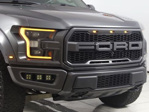 Used 2019 Ford F150 Raptor w/ Equipment Group 802A Luxury AWD/4WD image 42