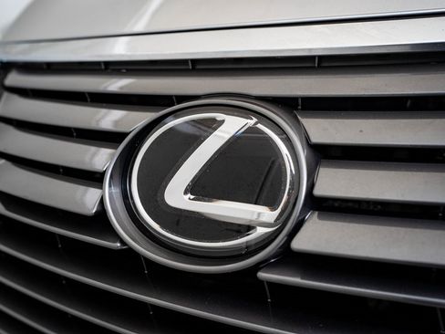 Used 2017 Lexus RX 350 AWD image 3