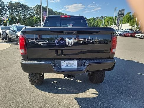 Used 2018 RAM 2500 Laramie w/ Sport Appearance Group AWD/4WD image 6