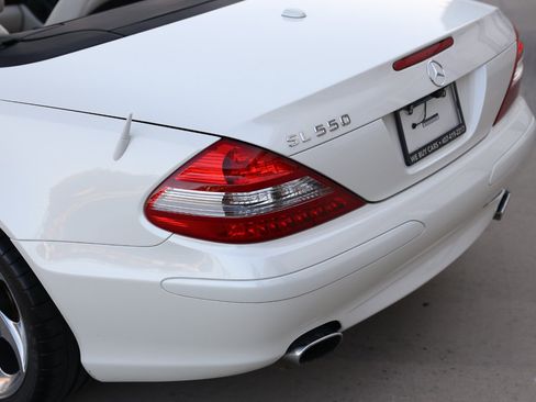 Used 2007 Mercedes-Benz SL 550 2DR COUPE w/ Premium Pkg I image 35