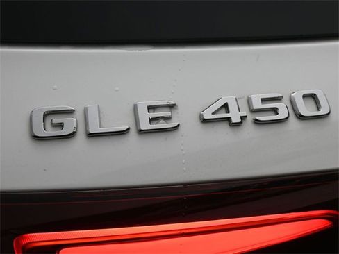 New 2026 Mercedes-Benz GLE 450 4MATIC image 24