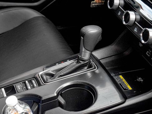 Used 2024 Honda Civic Sport Touring image 9