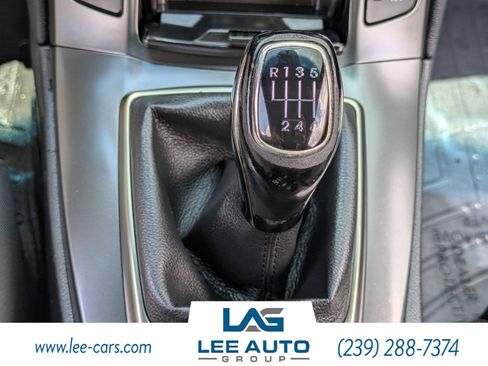 Used 2015 Hyundai Genesis 3.8 RWD image 17
