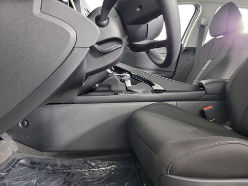 New 2025 Hyundai Elantra Blue image 28