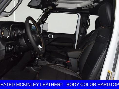Used 2024 Jeep Wrangler Unlimited Sahara w/ Technology Group AWD/4WD image 29