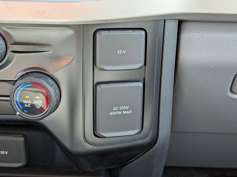 New 2025 Ford F550 4x4 Crew Cab image 28