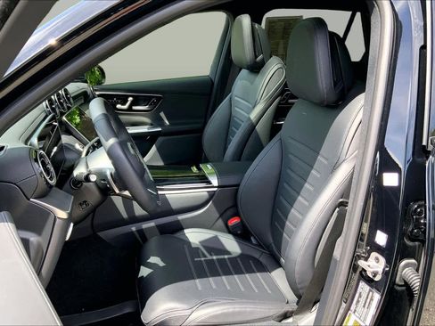 Certified 2024 Mercedes-Benz GLC 300 4MATIC image 9