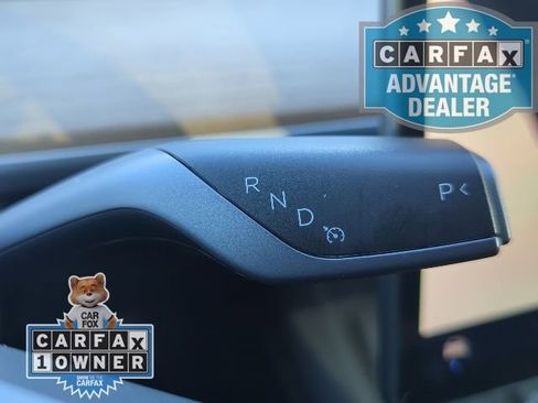 Used 2023 Tesla Model Y Performance image 11