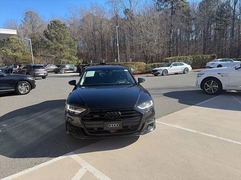Used 2021 Audi A8 L 4.0T w/ Executive Plus Package image 2