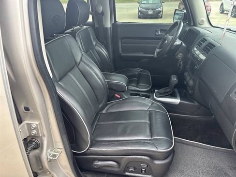 Used 2009 HUMMER H3 Alpha AWD/4WD image 20