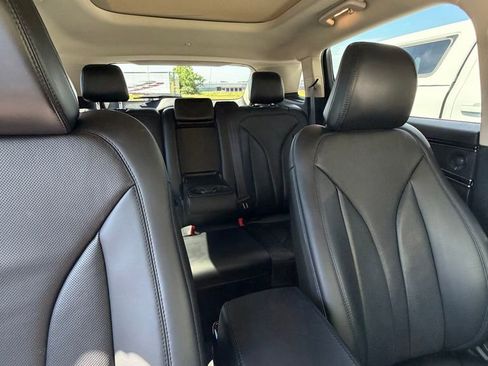 Used 2021 Lincoln Nautilus Reserve w/ Equipment Group 201A FWD image 8