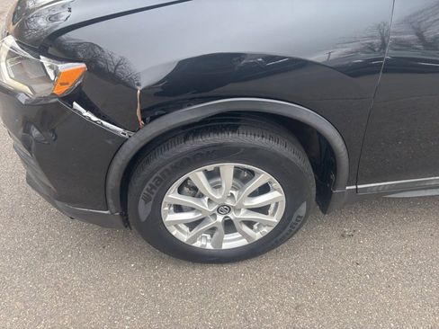 Used 2020 Nissan Rogue S w/ Special Edition Package image 31