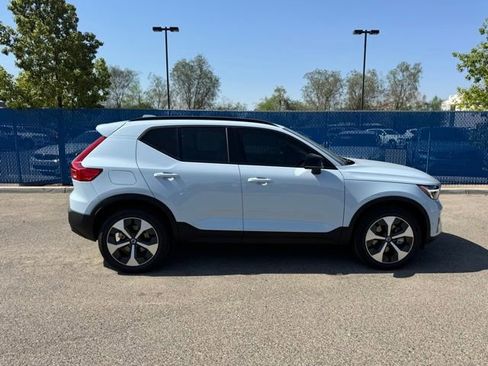 New 2026 Volvo XC40 B5 Plus w/ Protection Package Premier image 4